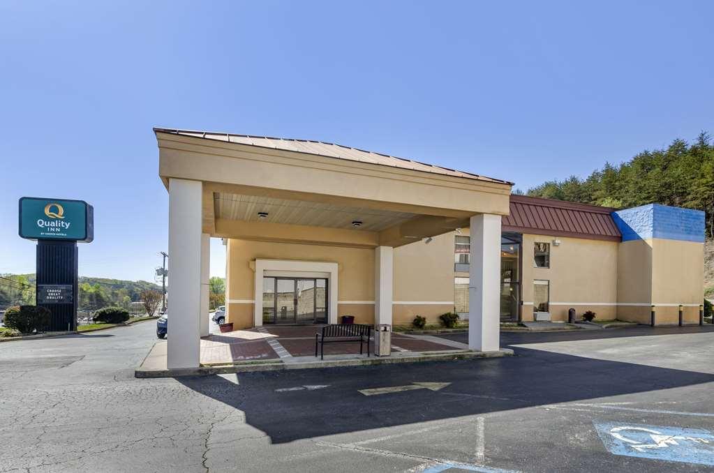 Comfort Inn Near Martinsville Speedway Buitenkant foto