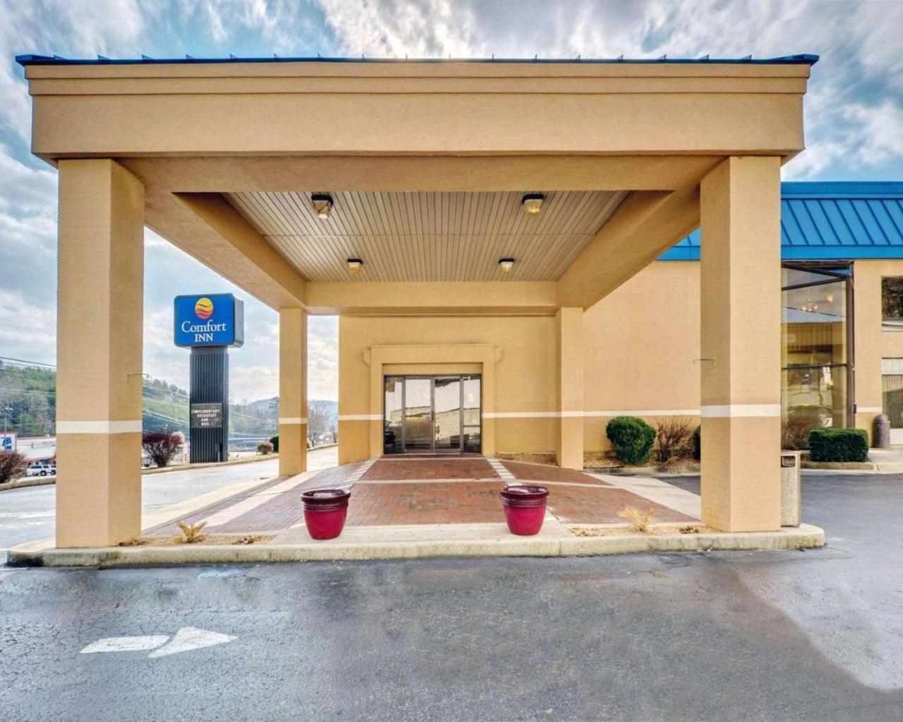 Comfort Inn Near Martinsville Speedway Buitenkant foto