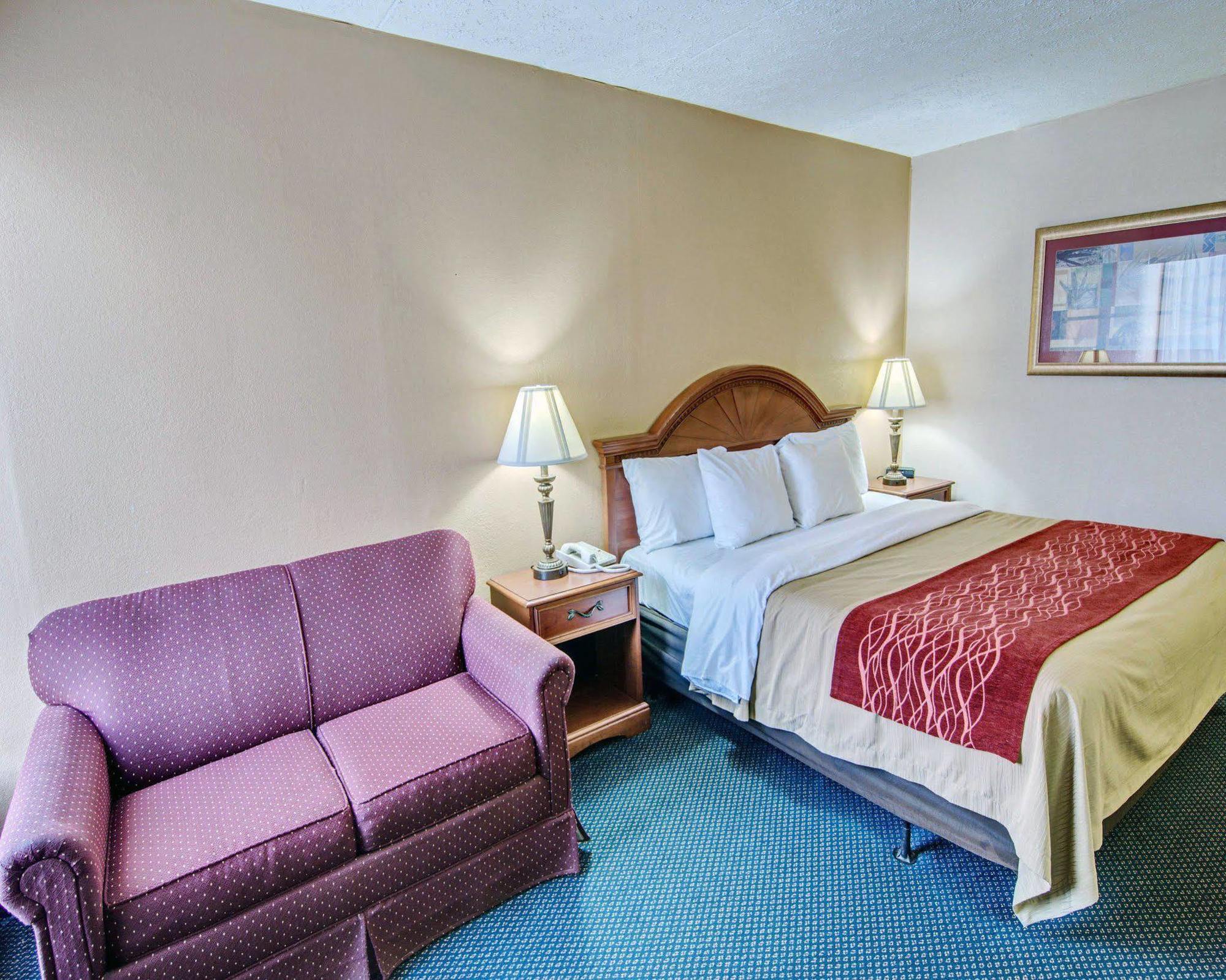 Comfort Inn Near Martinsville Speedway Buitenkant foto